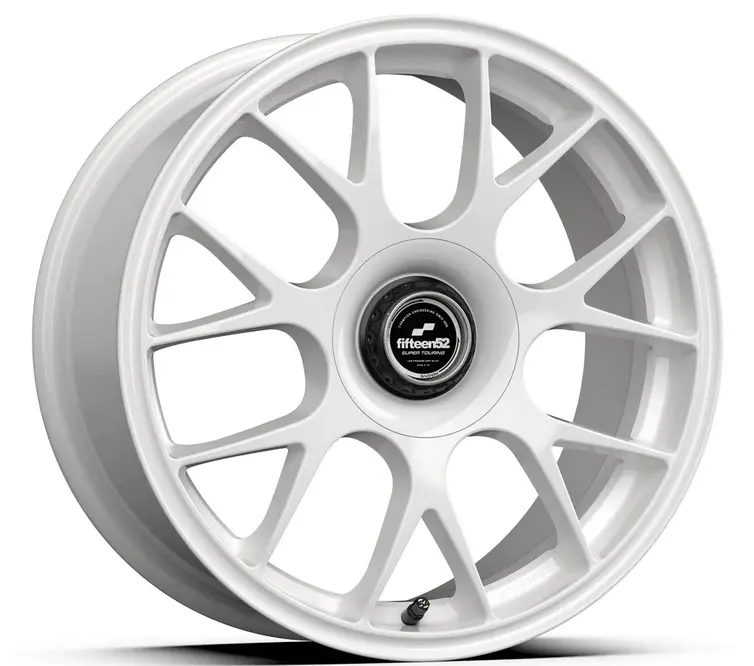 17X7.5 Fifteen52 Apex / Rally White 1