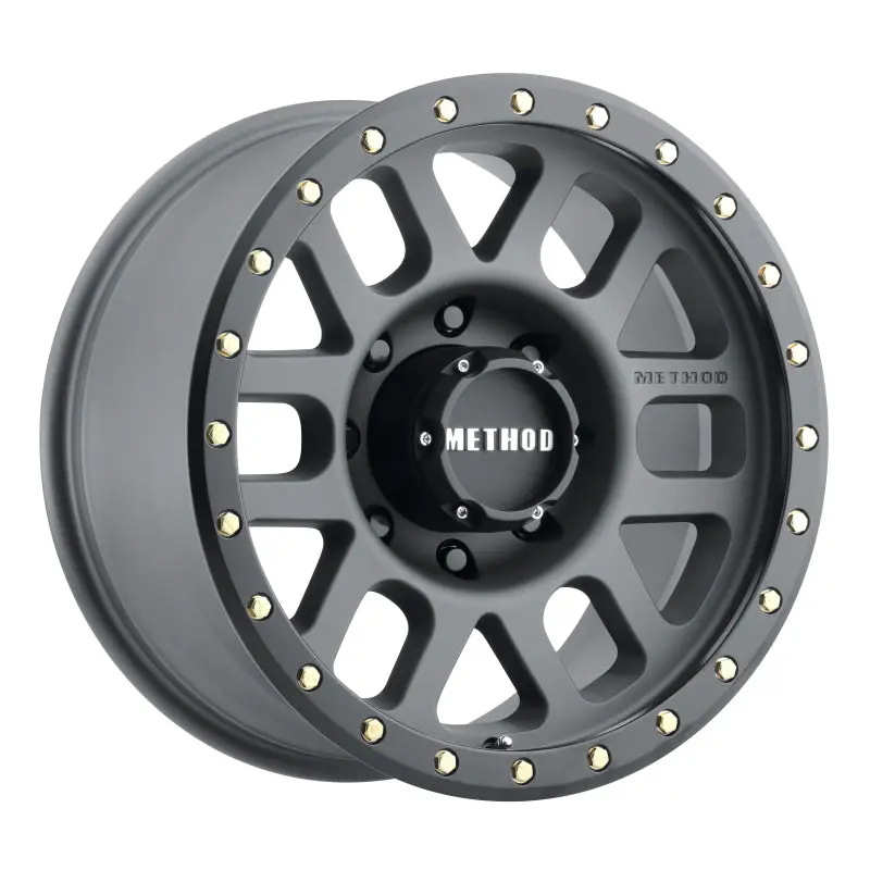 17X8.5 Method Mr309 Grid Titanium/Black 1