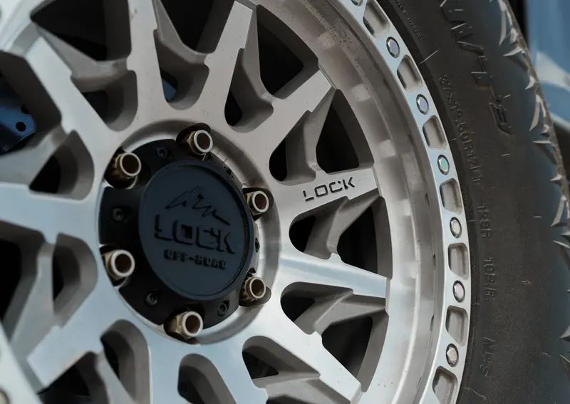 17X9.0 Lock Off-Road Lunatic Matte Grey W/ Matte Black Ring 4