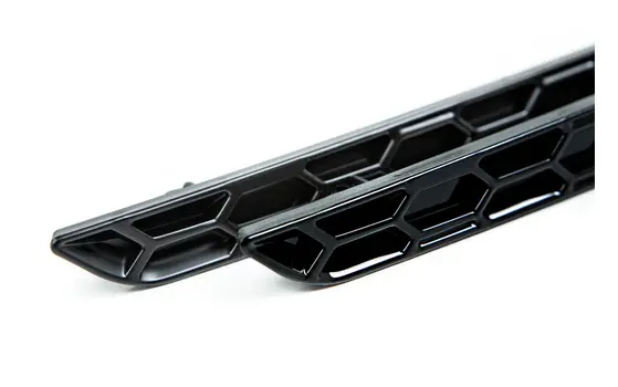 Acexxon Bmw F8x M3 / M4 Honeycomb Rear Reflector Insert Set 2