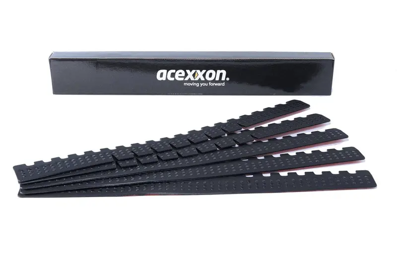 Acexxon Universal Front Splitter Protection Kit 1