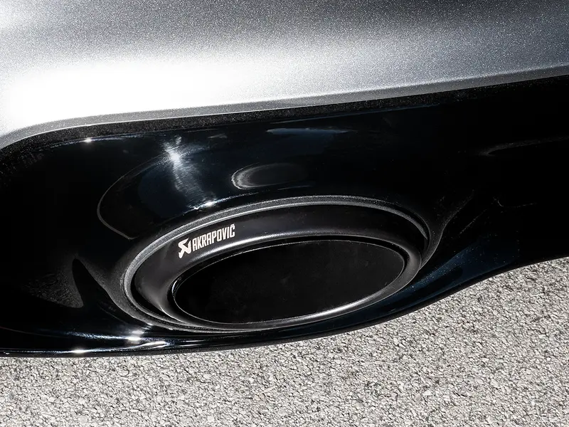 Akrapovic Slip-On Race Line Titanium Exhaust 2020-2025 Porsche 911 Turbo/Turbo S (992) 3