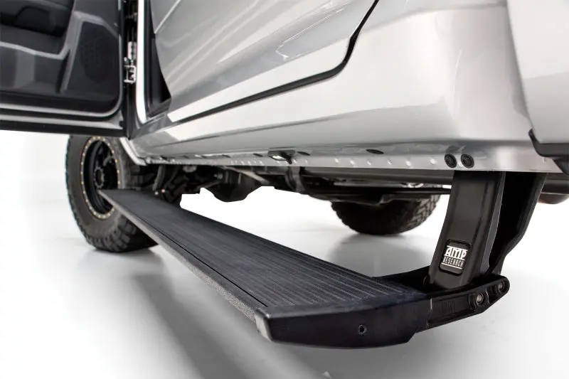 Amp Research 2015-2018 Toyota Hilux Extended Cab Pickup Powerstep - Black 1