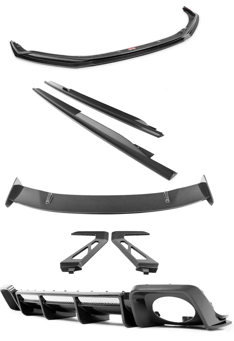 Audi R8 4S Facelift Pre-Preg Carbon Fibre Full Body Kit By Form 1