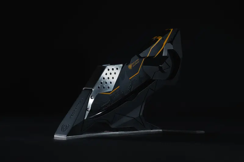 Batman Studioforge™ | 8” Bladed Displayable Chef Knife & Display Stand | The Gotham City™ Edge 1