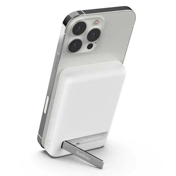 Belkin Boostcharge Magnetic Wireless Power Bank 5K For Apple Iphone + Stand 1