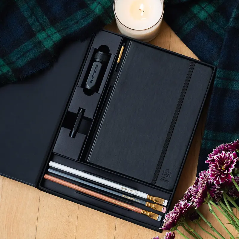 Blackwing Essentials Set With Notebook 2