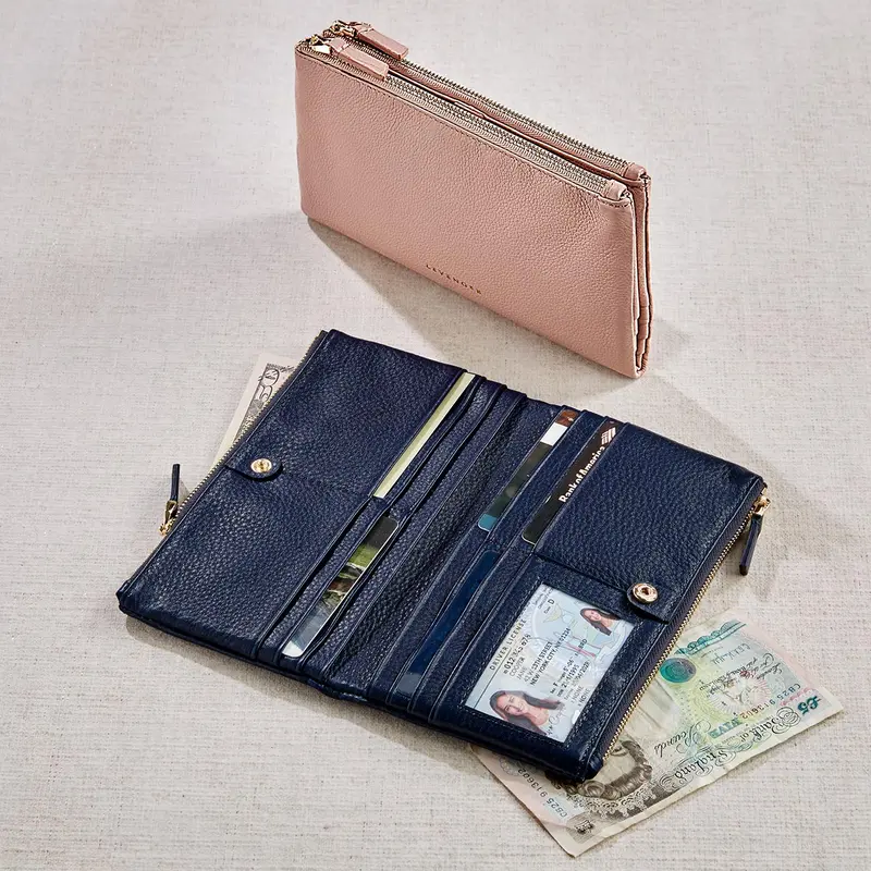 Carrie Cash And Card Clutch 2