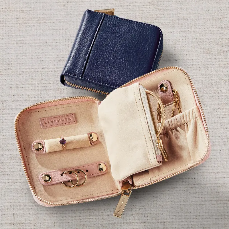 Carrie Mini Jewelry Organizer 2