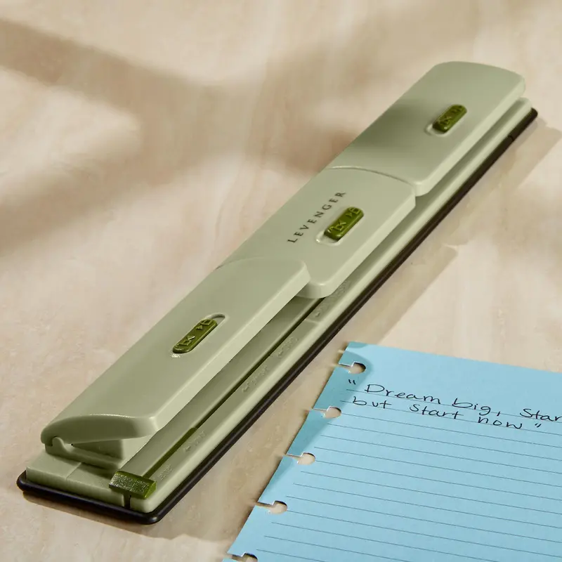 Circa 1-2-3 Portable Discbound Notebook Punch 2
