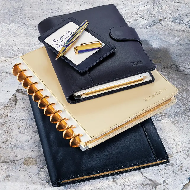 Circa Luxe Leather Discbound Notebook 3