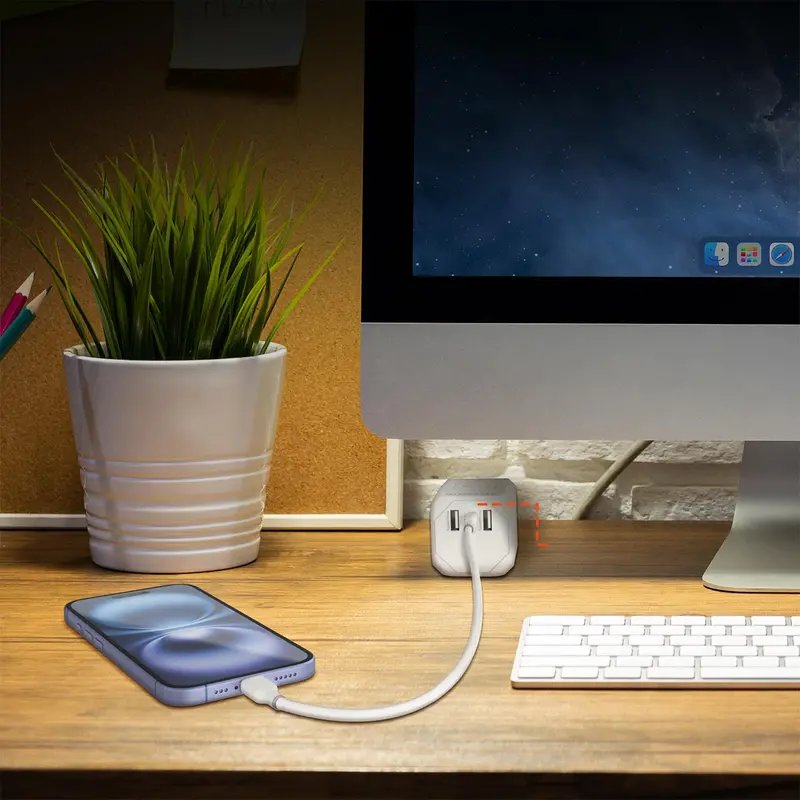 Cube Multi-Port Power Strip 2