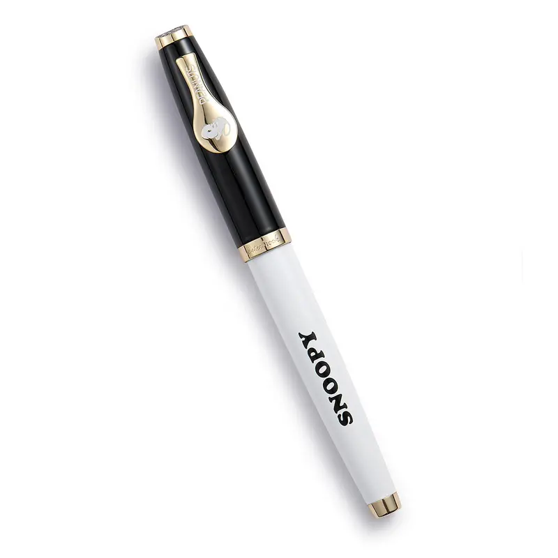 Estie Peanuts Snoopy Fountain Pen 1