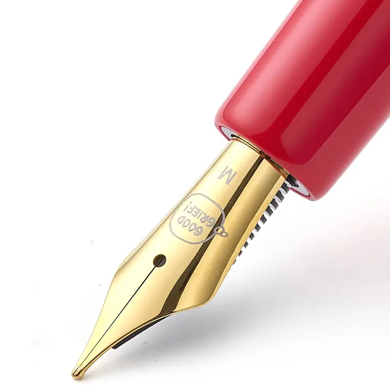 Estie Peanuts Snoopy Fountain Pen 2