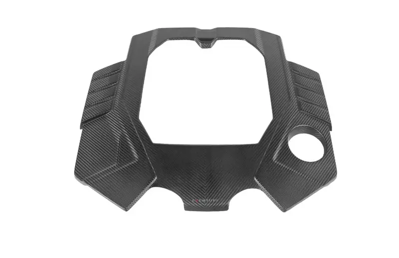 Eventuri Audi C8 Rs6 / Rs7 Black Carbon Engine Cover 2