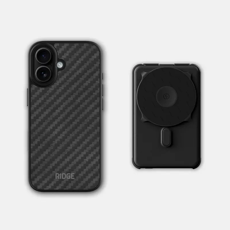 Everyday Charging Kit - Iphone 17 - Carbon 1