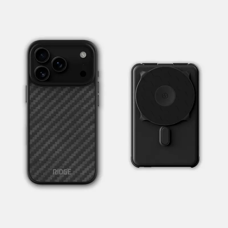 Everyday Charging Kit - Iphone 17 Pro - Carbon 1