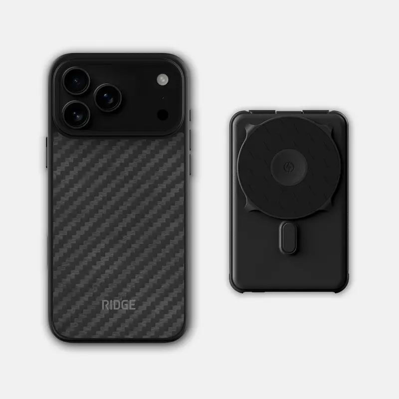 Everyday Charging Kit - Iphone 17 Pro Max - Carbon 1