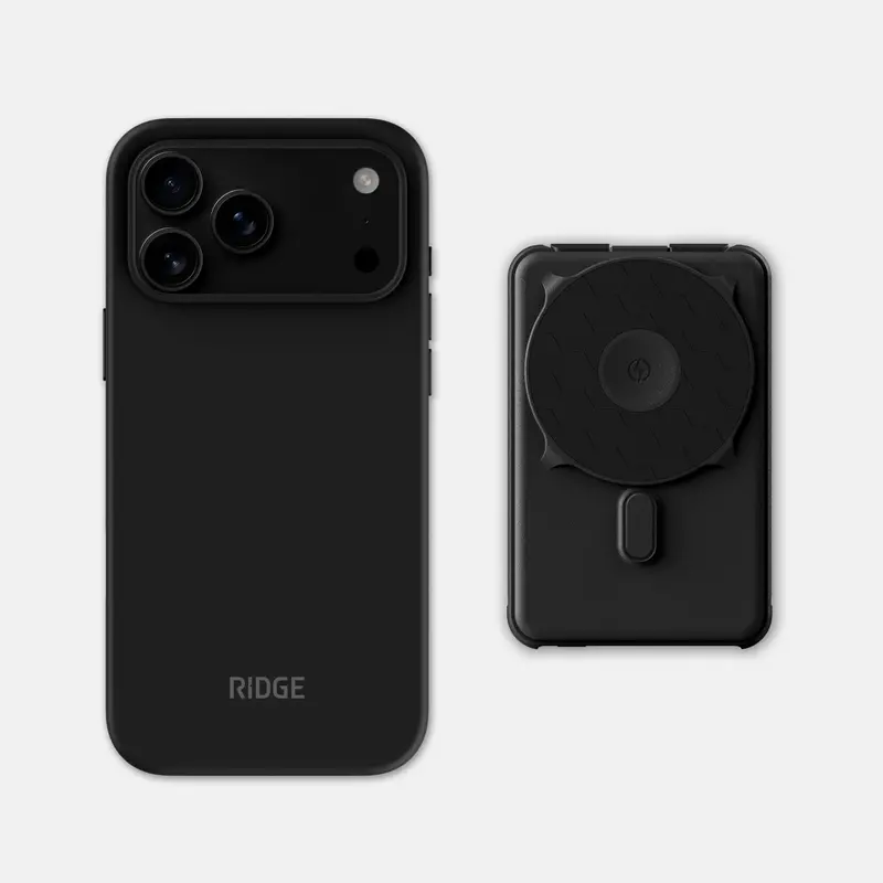 Everyday Charging Kit - Iphone 17 Pro Max - Matte Black 1