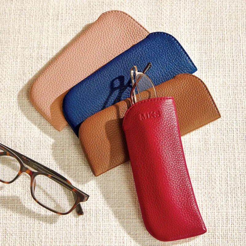 Eyelet Readers' Slip 2