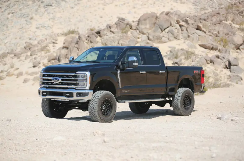 Fabtech Fts-X Adjustable Radius Arm Box Kit 2023+ Ford F-250/ F-350 Super Duty 4Wd 2