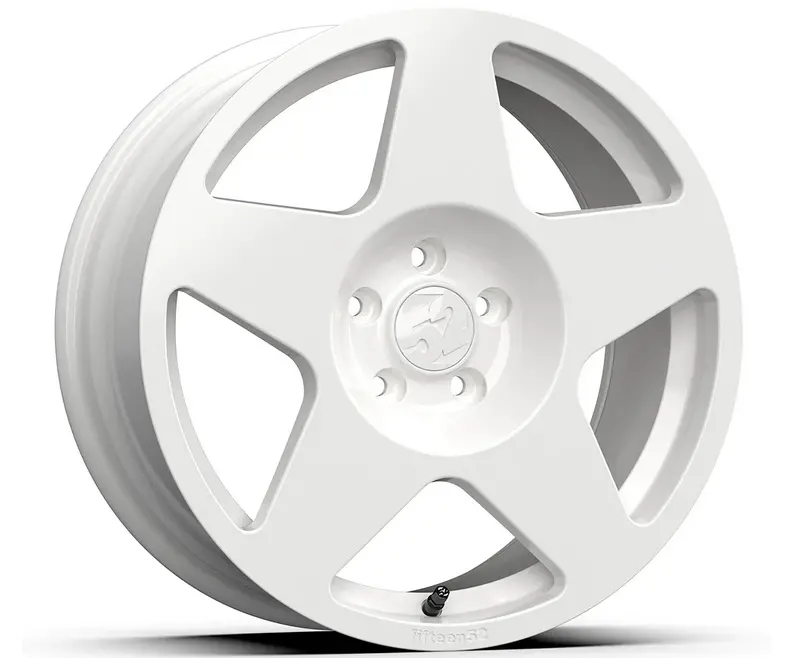 Fifteen52 Tarmac 18X8.5 5X114.3 30Mm Et 73.1Mm Center Bore Rally White Wheel 1