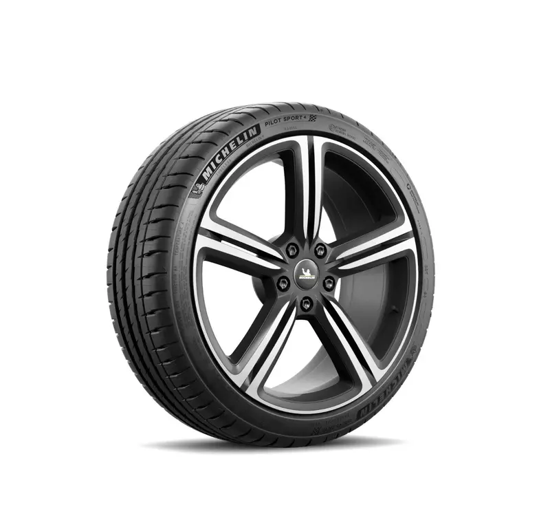 Michelin Pilot Sport 4 S Performance Tyres 1