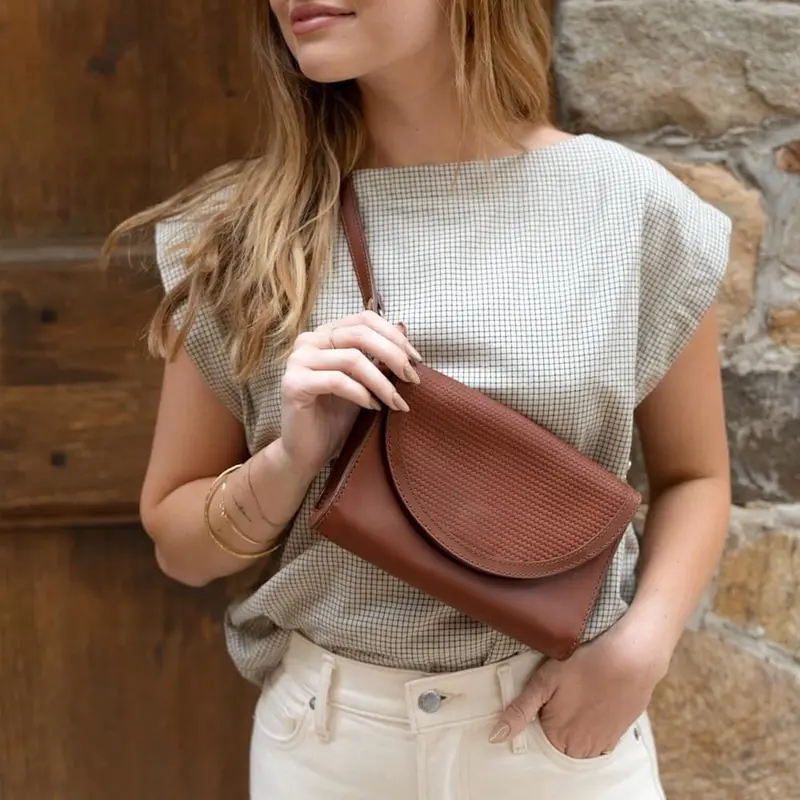 Mission Mercantile Leather Goods - Nisolo Cleo Leather Convertible Crossbody Clutch 2