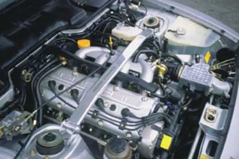 Racing Dynamics Front Strut Bar Porsche 924/924S 1977 On & 944 2-Valve Non Turbo 1983-88 1