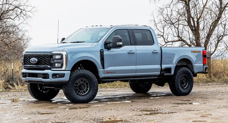 Readylift 2.5" Sst Lift Kit W/Radius Arms 2023-2024 Ford Super Duty F250/F350 Tremor 4Wd 2