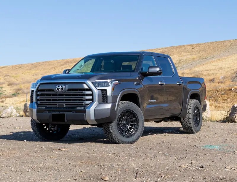 Readylift 2" Sst Lift Kit With Diff Drops 2022-2024 Toyota Tundra Rear Air 2Wd/4Wd 2