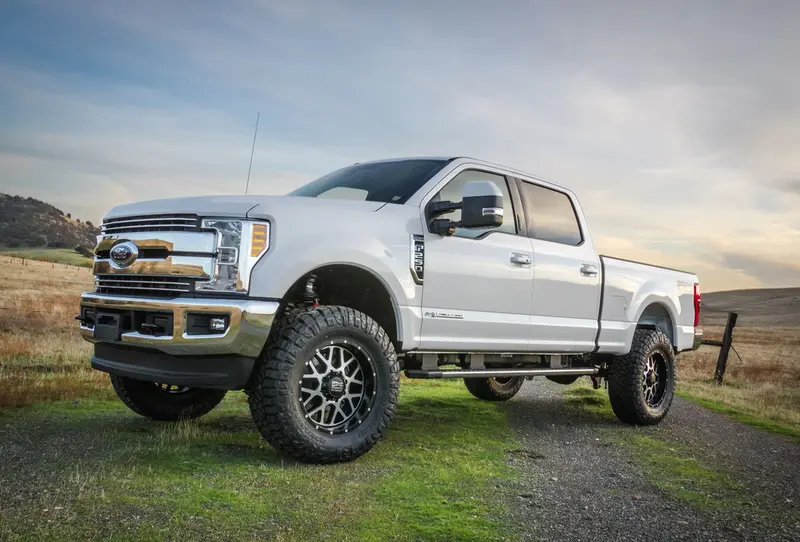 Readylift 4" Coil Spring Lift Kit With Falcon Shocks And Radius Arms 2017-2022 Ford F-350 / F-250 Super Duty Diesel 4Wd 2