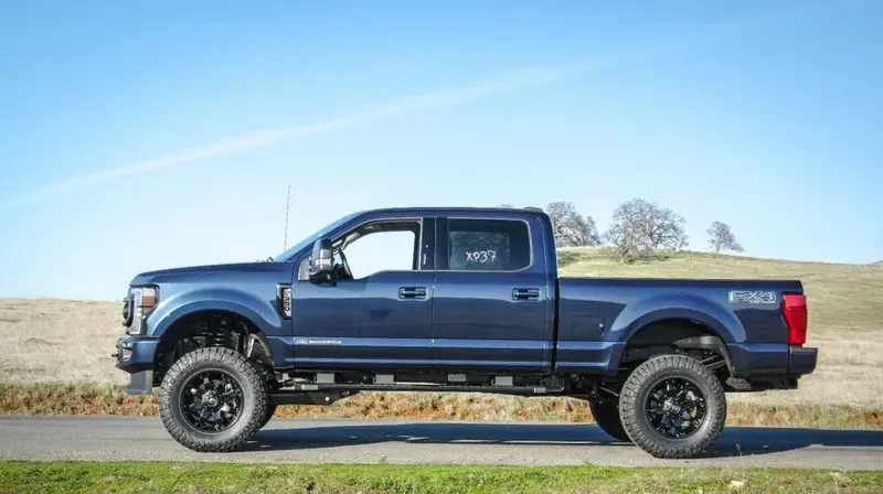 Readylift 7" Coil Spring Lift Kit With Sst3000 Shocks - 2017-2022 Ford F-250/F-350 Super Duty Diesel 4Wd (Without Camper Spring Package) 2