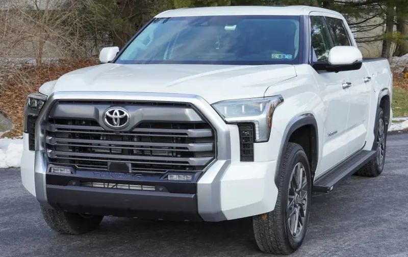 Romik Rpd-T Running Board Side Steps 2022-Present Toyota Tundra Crew Max 1