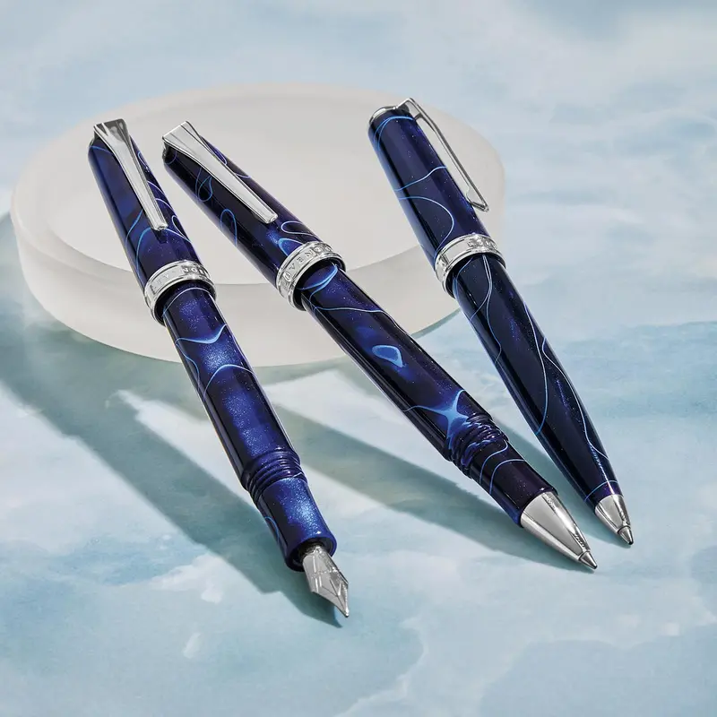 True Writer Classic Midnight Spark Pen 2
