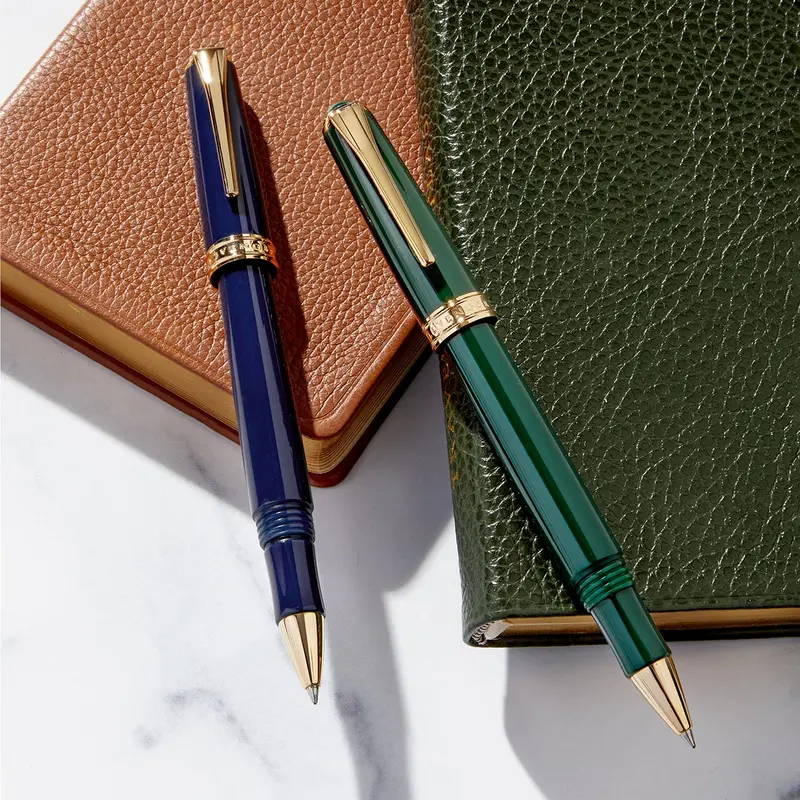True Writer Classic Pen With Gold 4