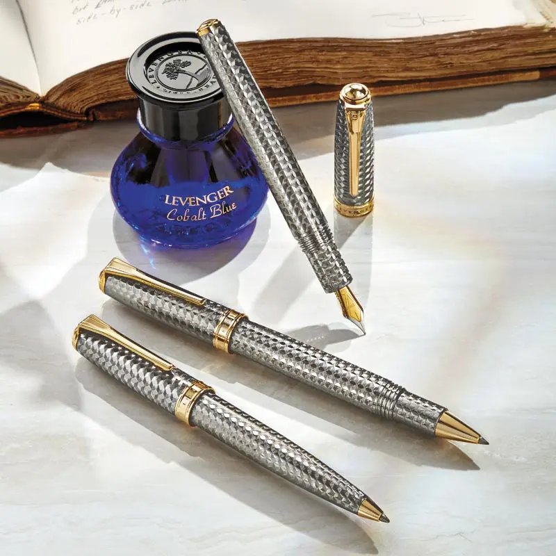 True Writer Two-Tone Herringbone Anniversary Fountain Pen 2