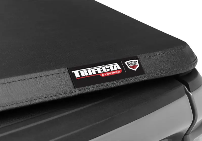 Extang Trifecta E-Series Retractable Tonneau Cover For 2004–2012 Chevy/Gmc Canyon & Colorado (5-Foot Bed) 1